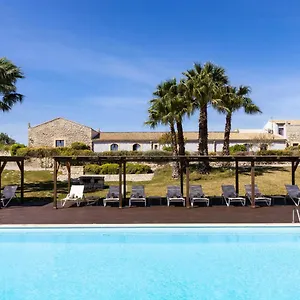 Masseria Del Carrubo 4*, Noto Italien