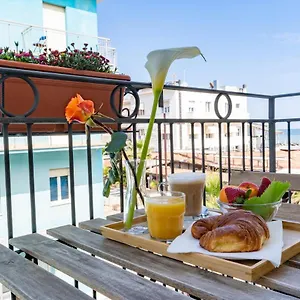 Greta 2*, Rimini Italien