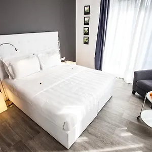 Made To Measure Business 2*, Mailand Italien