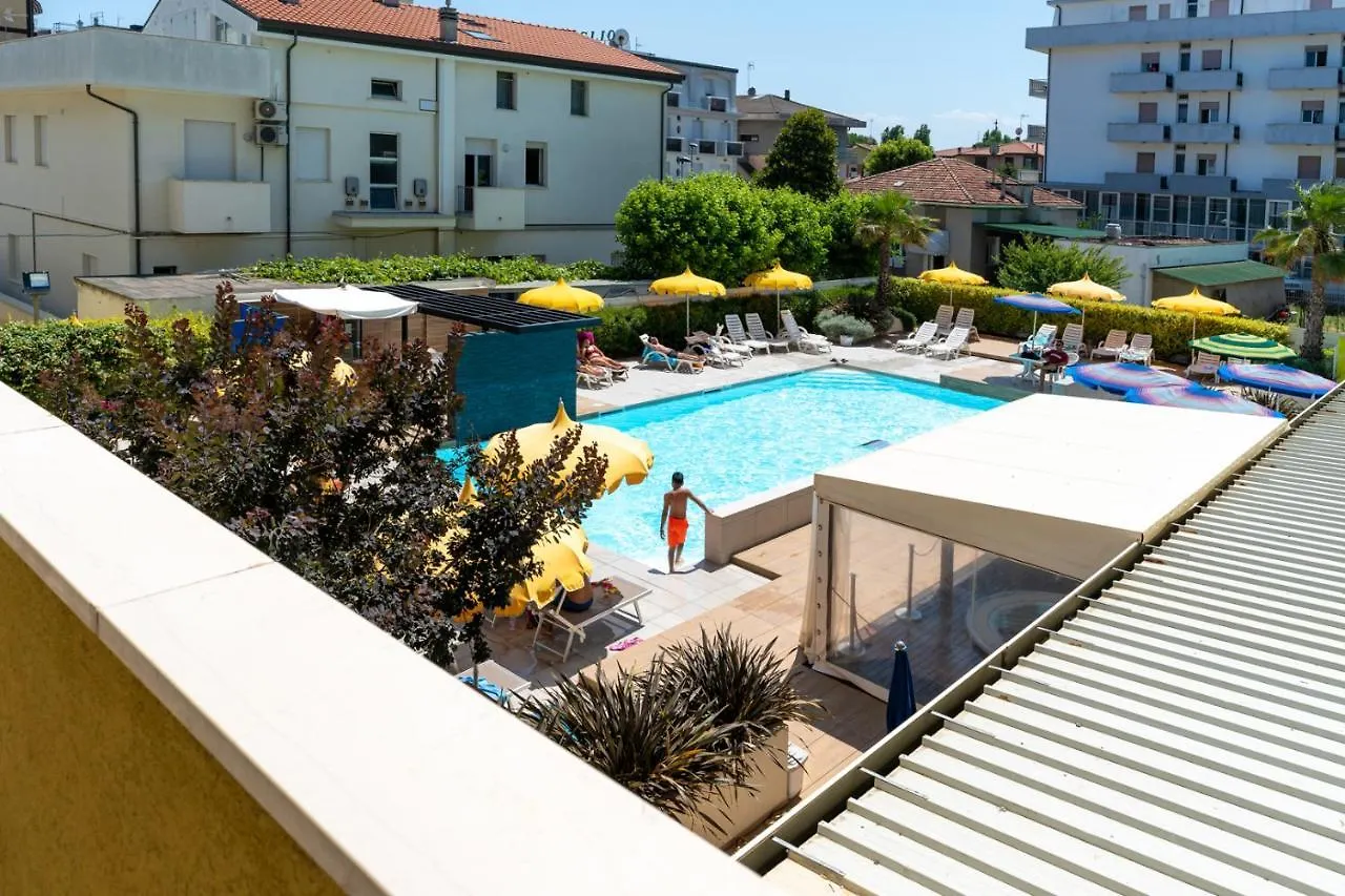 Appartamenti Montmartre Rimini Aparthotel