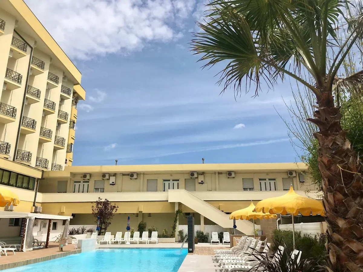 Apartmanhotel Appartamenti Montmartre Rimini